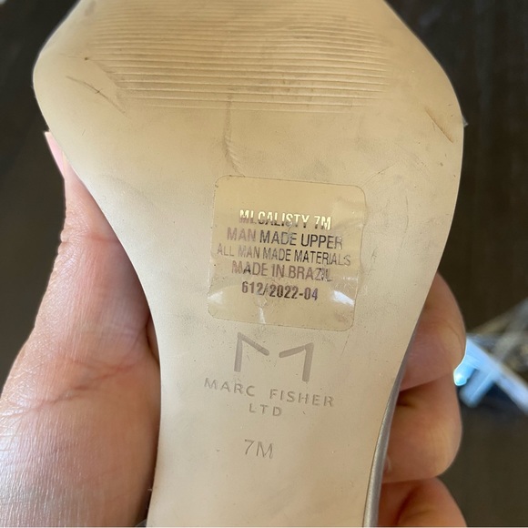 Marc‎ Fisher Calisty Silver Glitter Metallic Heels Strappy Sandals 7M Clear - Picture 3 of 13